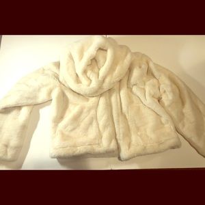 AEROPOSTAL faux fur Jacket